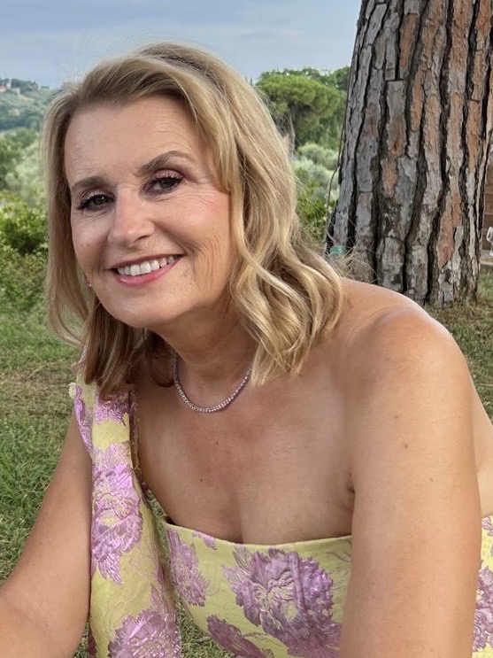 79a483a5 465c 4aef a3d9 2dbae89c3dcc