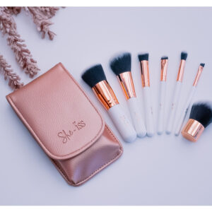 She Iss Travel set make-up brushes